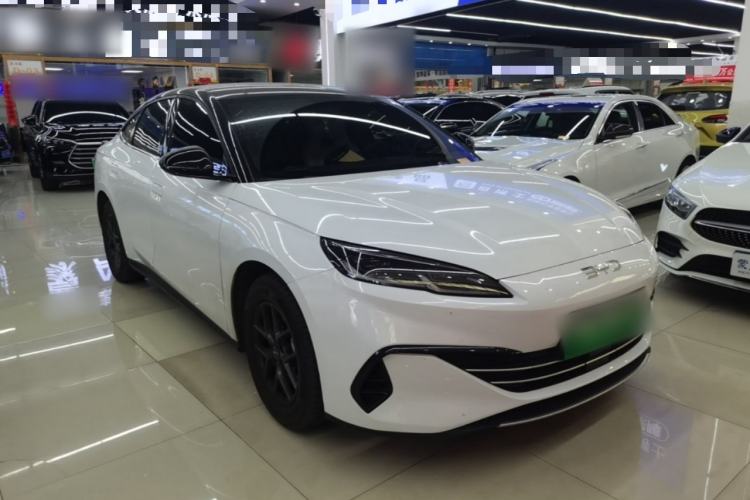 Used BYD Seal 06 New Energy 2024 DM-i 80KM Luxury Model Front Right 45 Deg