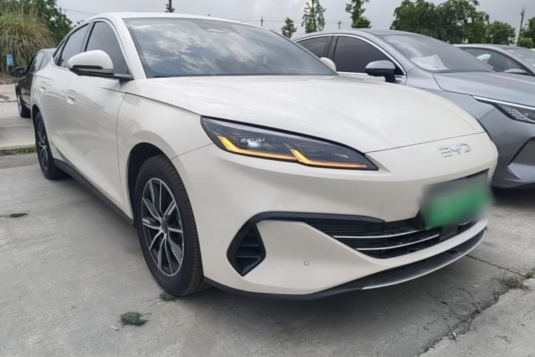 Used BYD Seal 06 New Energy 2024 DM-i 120KM Luxury Model Front Right 45 Deg