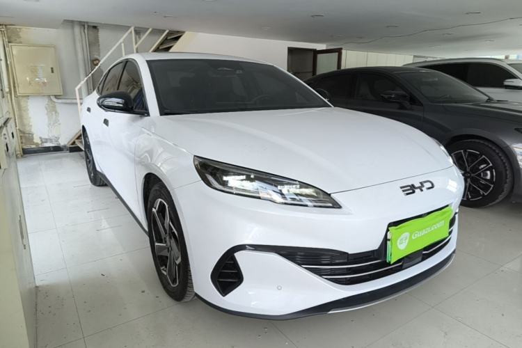 Used BYD Seal 06 New Energy 2024 DM-i 120KM Flagship Model Front Right 45 Deg