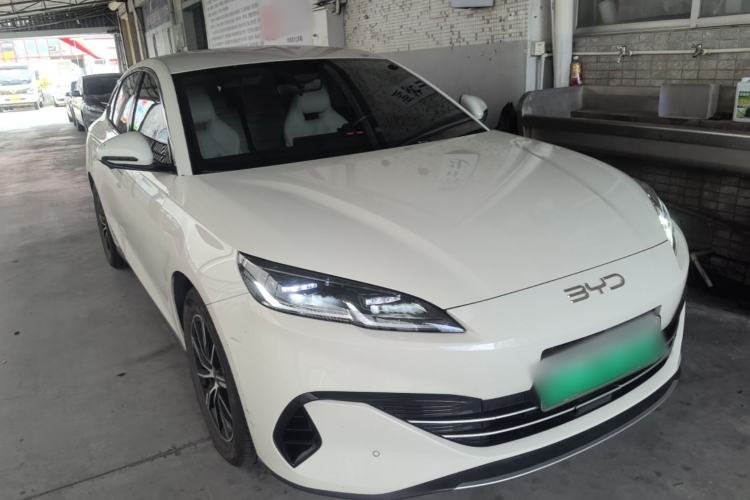 Used BYD Seal 06 New Energy 2024 DM-i 80KM Prestige Model Front Right 45 Deg