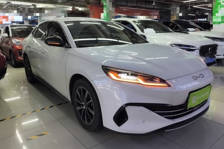 Used BYD Seal 06 New Energy 2024 DM-i 80KM Prestige Model Front Right 45 Deg