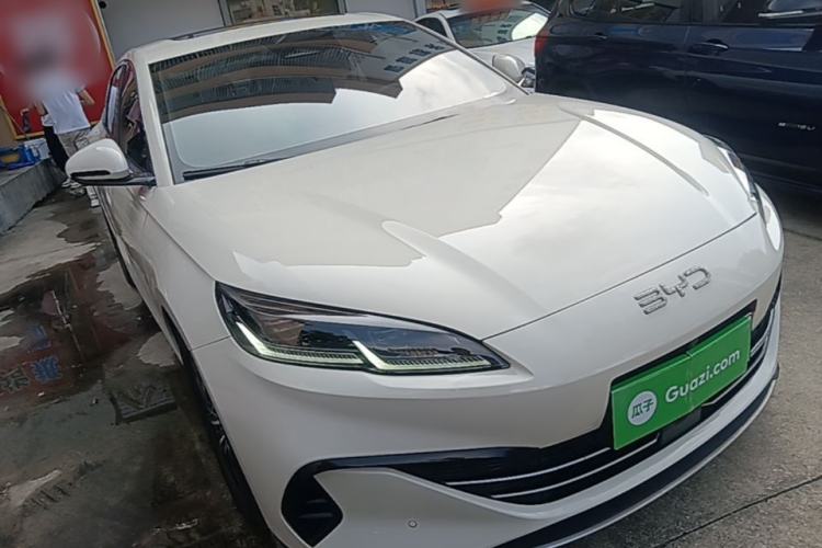 Used BYD Seal 06 New Energy 2024 DM-i 120KM Luxury Model Front Right 45 Deg