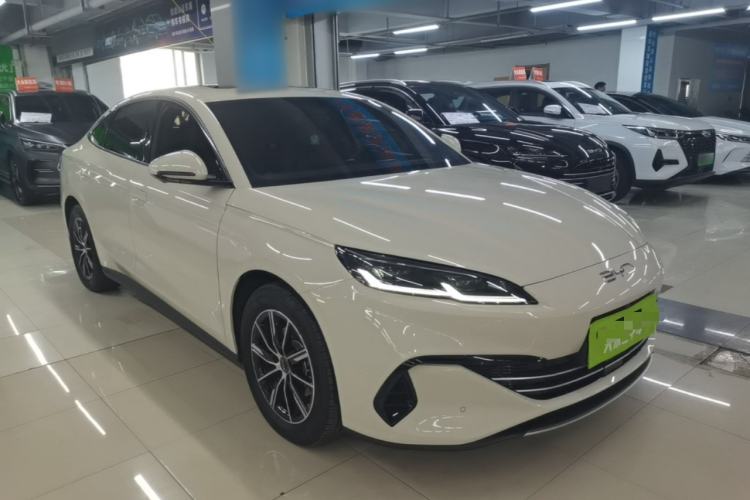 Used BYD Seal 06 New Energy 2024 DM-i 120KM Prestige Model Front Right 45 Deg