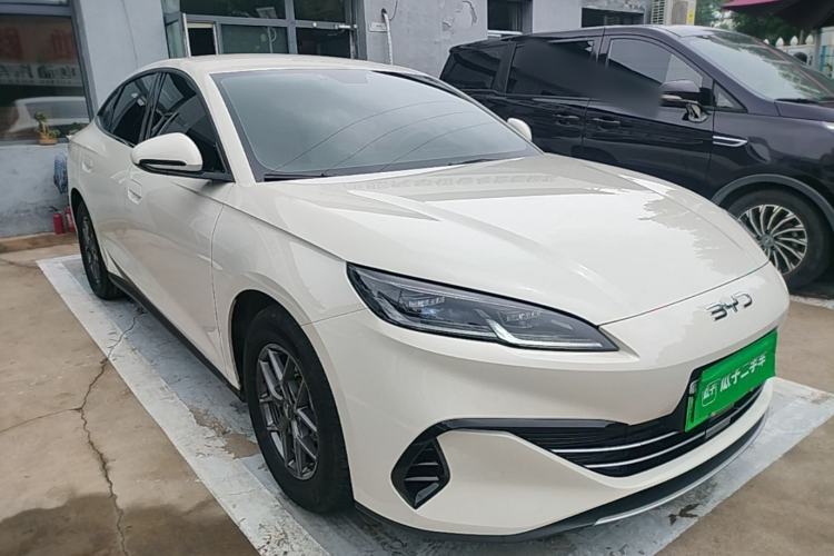 Used BYD Seal 06 New Energy 2024 DM-i 80KM Luxury Model Front Right 45 Deg