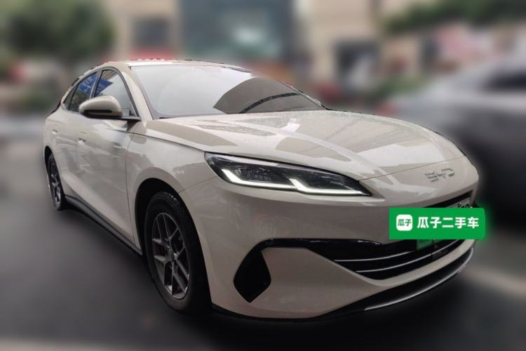 Used BYD Seal 06 New Energy 2024 DM-i 80KM Luxury Model Front Right 45 Deg