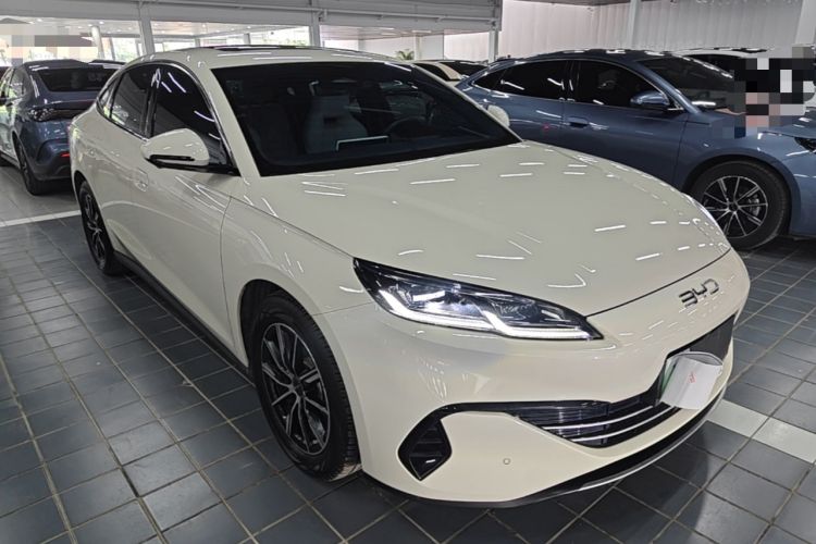 Used BYD Seal 06 New Energy 2024 DM-i 120KM Luxury Model Front Right 45 Deg