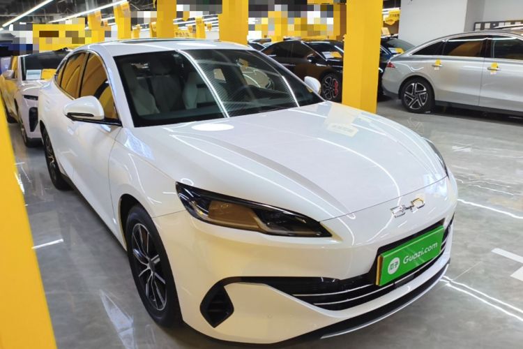 Used BYD Seal 06 New Energy 2024 DM-i 120KM Prestige Model Front Right 45 Deg