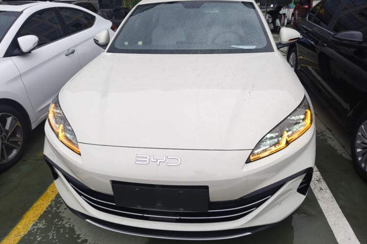 Used BYD Seal 06 New Energy 2024 DM-i 120KM Prestige Model Front