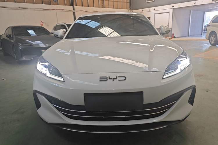 Used BYD Seal 06 New Energy 2024 DM-i 80KM Luxury Model Front
