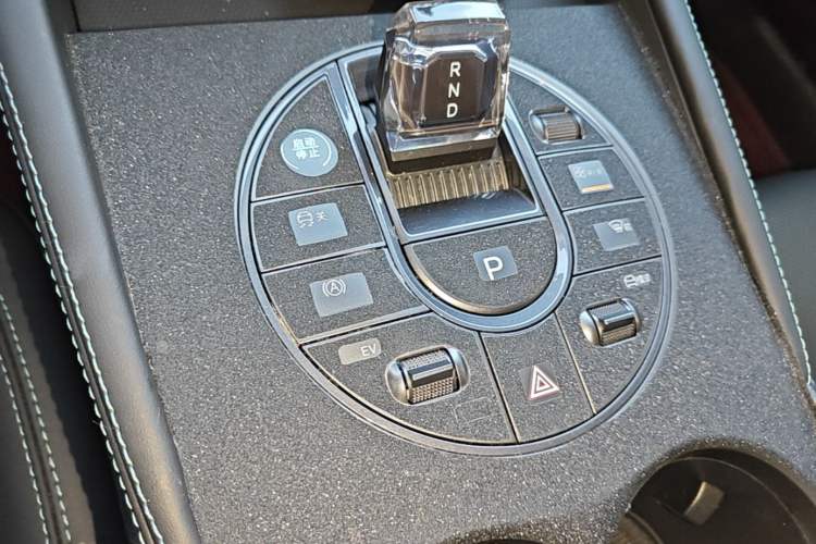 Used BYD Seal 06 New Energy 2024 DM-i 120KM Prestige Model Gear Lever
