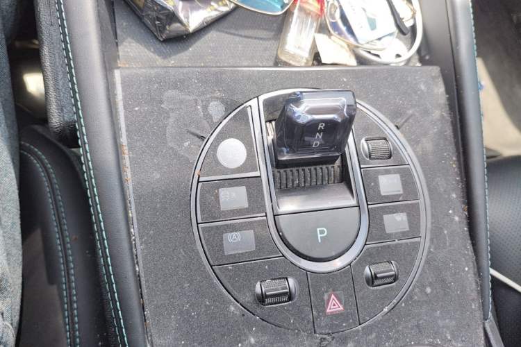 Used BYD Seal 06 New Energy 2024 DM-i 120KM Prestige Model Gear Lever