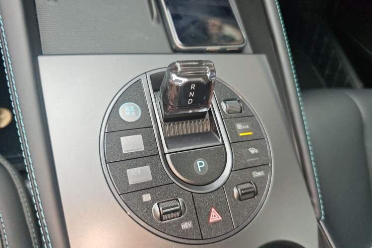 Used BYD Seal 06 New Energy 2024 DM-i 120KM Prestige Model Gear Lever