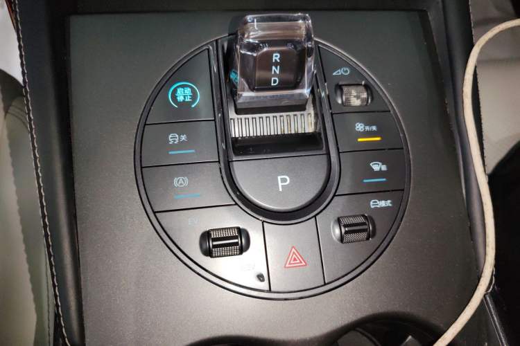 Used BYD Seal 06 New Energy 2024 DM-i 120KM Prestige Model Gear Lever