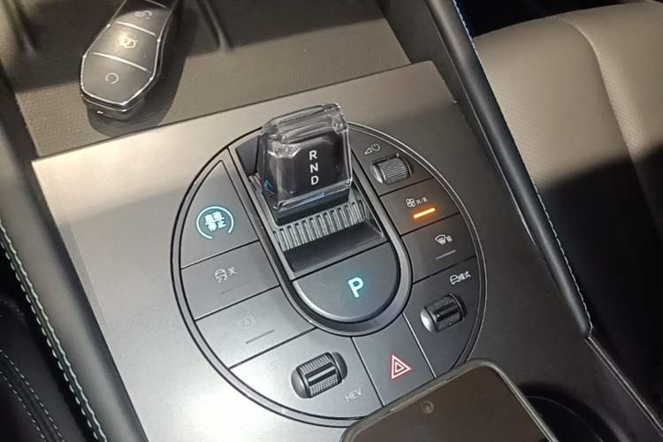 Used BYD Seal 06 New Energy 2024 DM-i 120KM Prestige Model Gear Lever