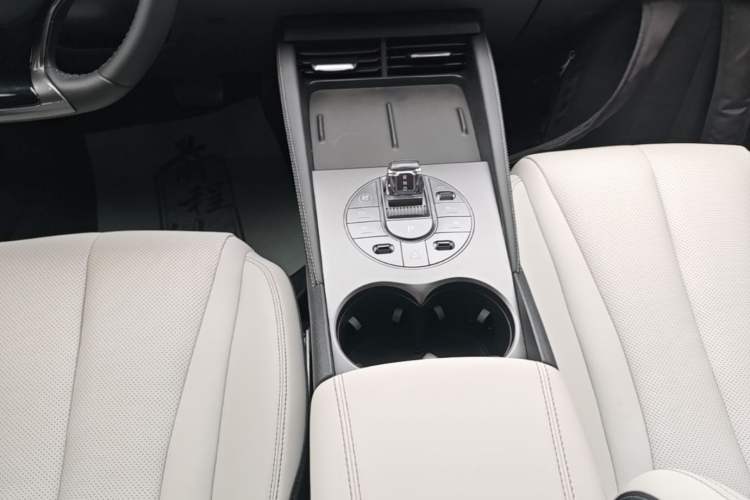 Used BYD Seal 06 New Energy 2024 DM-i 80KM Prestige Model Gear Lever