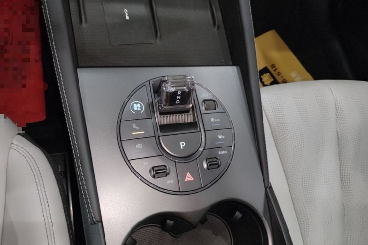 Used BYD Seal 06 New Energy 2024 DM-i 120KM Luxury Model Gear Lever