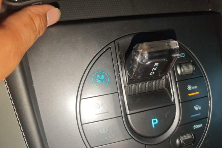 Used BYD Seal 06 New Energy 2024 DM-i 80KM Prestige Model Gear Lever