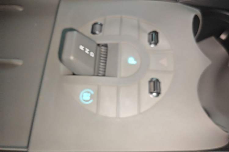 Used BYD Seal 06 New Energy 2024 DM-i 120KM Prestige Model Gear Lever