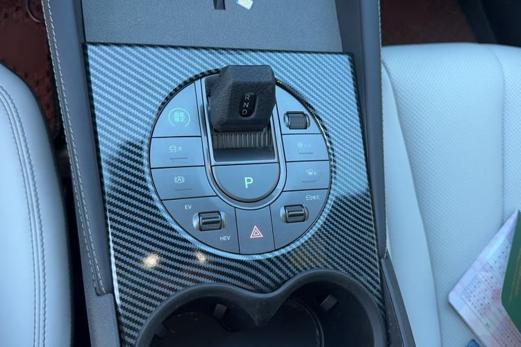 Used BYD Seal 06 New Energy 2024 DM-i 120KM Prestige Model Gear Lever