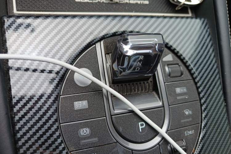 Used BYD Seal 06 New Energy 2024 DM-i 120KM Prestige Model Gear Lever