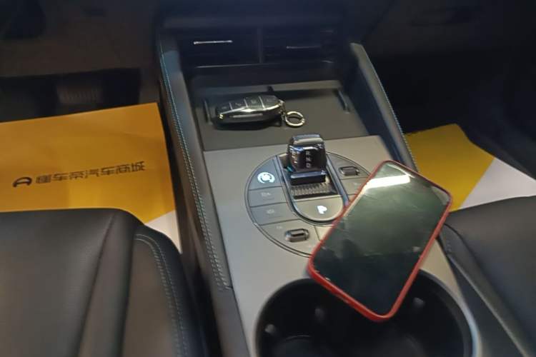 Used BYD Seal 06 New Energy 2024 DM-i 120KM Prestige Model Gear Lever