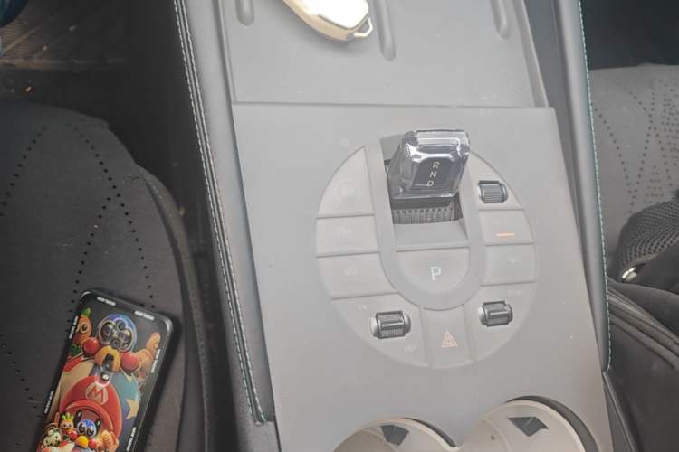 Used BYD Seal 06 New Energy 2024 DM-i 120KM Prestige Model Gear Lever