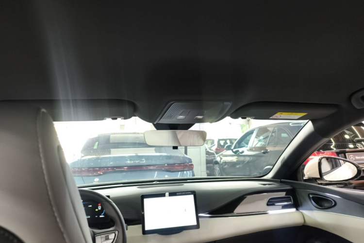 Used BYD Seal 06 New Energy 2024 DM-i 80KM Luxury Model Headliner