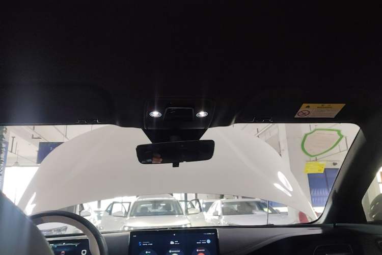 Used BYD Seal 06 New Energy 2024 DM-i 80KM Prestige Model Headliner