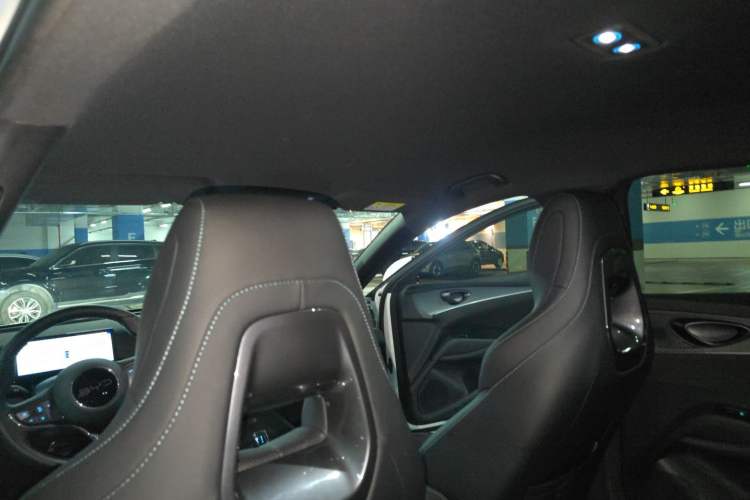 Used BYD Seal 06 New Energy 2024 DM-i 80KM Prestige Model Headliner