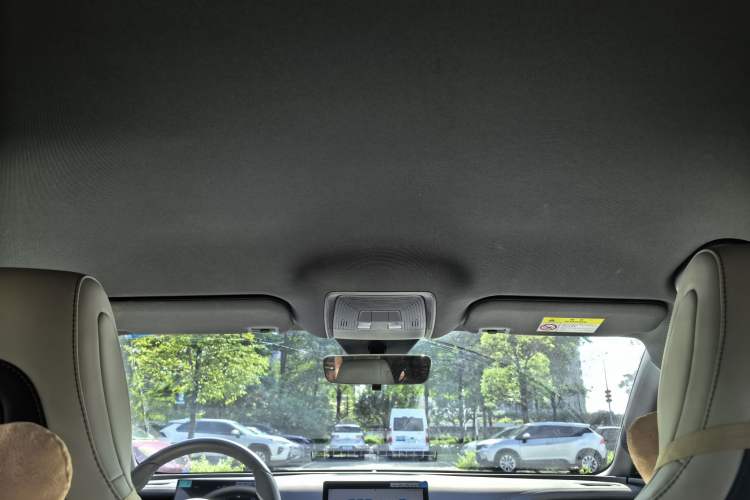 Used BYD Seal 06 New Energy 2024 DM-i 80KM Luxury Model Headliner