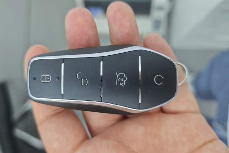 Used BYD Seal 06 New Energy 2024 DM-i 80KM Luxury Model Interior 1