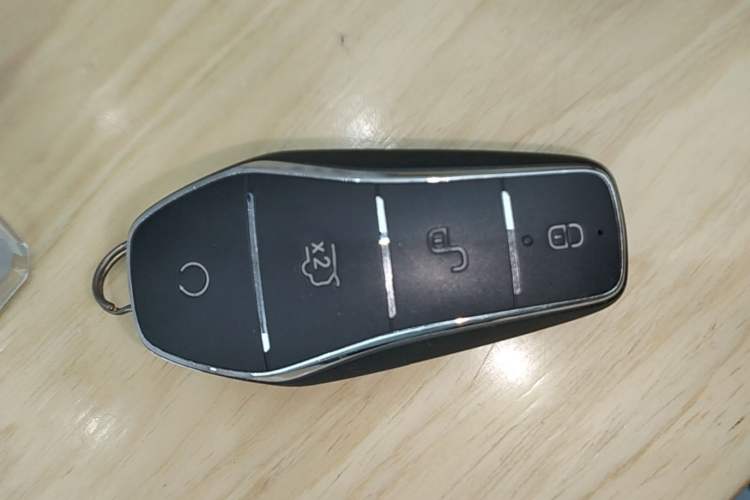 Used BYD Seal 06 New Energy 2024 DM-i 80KM Prestige Model Interior 1