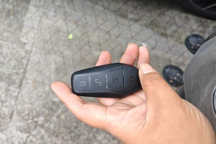 Used BYD Seal 06 New Energy 2024 DM-i 120KM Luxury Model Interior 1