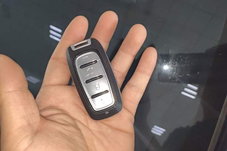 Used BYD Seal 06 New Energy 2024 DM-i 80KM Prestige Model Interior 1
