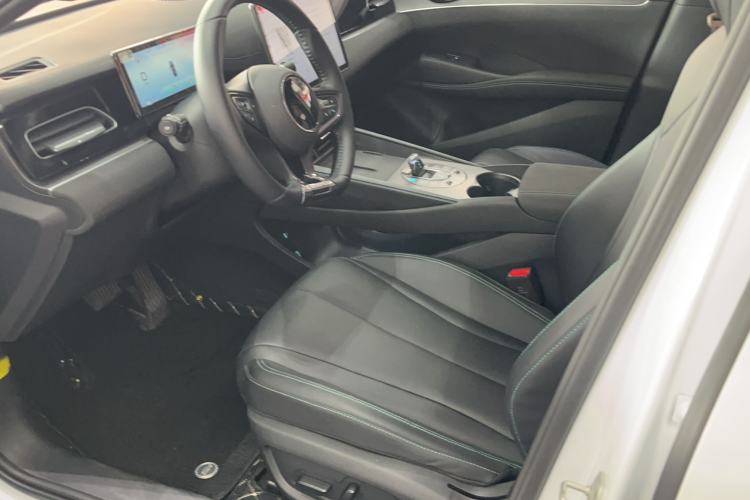 Used BYD Seal 06 New Energy 2024 DM-i 80KM Prestige Model Interior 1