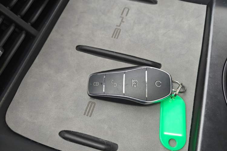 Used BYD Seal 06 New Energy 2024 DM-i 80KM Luxury Model Interior 1