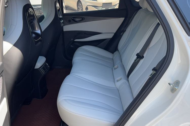Used BYD Seal 06 New Energy 2024 DM-i 120KM Prestige Model Interior 2
