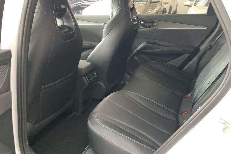 Used BYD Seal 06 New Energy 2024 DM-i 80KM Prestige Model Interior 2