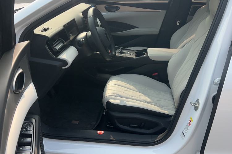 Used BYD Seal 06 New Energy 2024 DM-i 120KM Flagship Model Interior 2