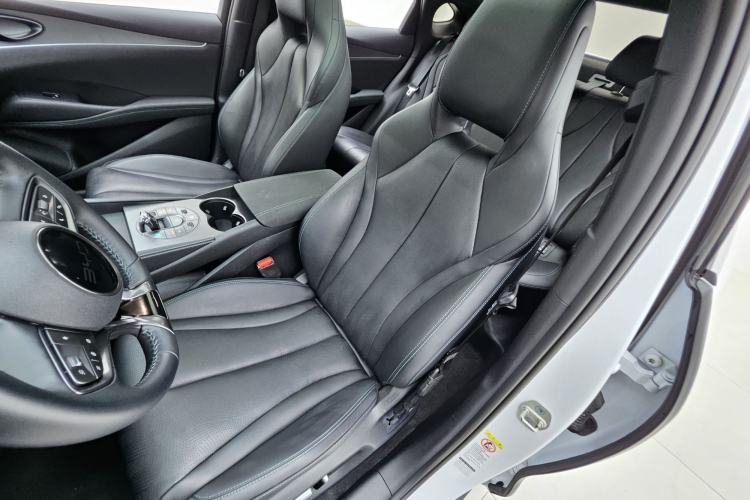 Used BYD Seal 06 New Energy 2024 DM-i 120KM Luxury Model Interior 6