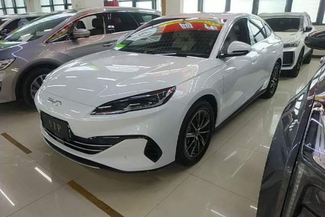 BYD Seal 06 New Energy 2024 DM-i 80KM Prestige Model مستعملة