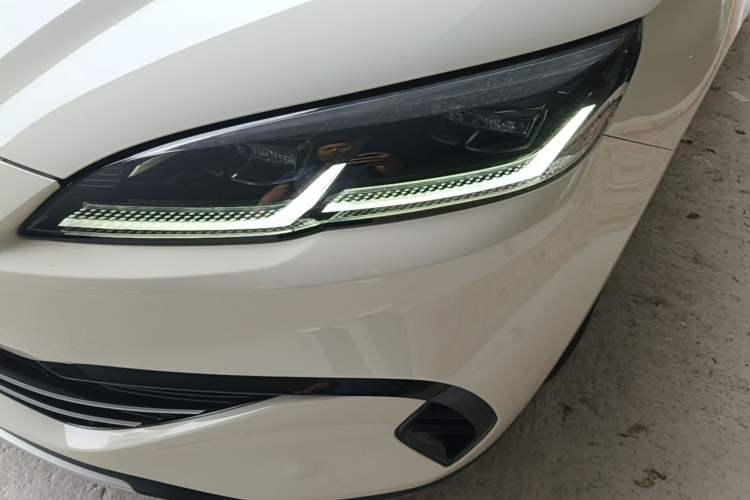 Used BYD Seal 06 New Energy 2024 DM-i 80KM Luxury Model Left Front Headlight