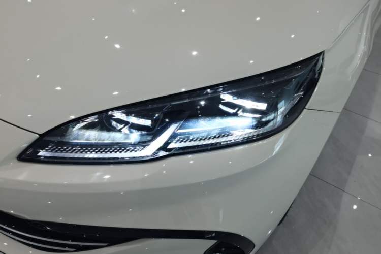 Used BYD Seal 06 New Energy 2024 DM-i 80KM Prestige Model Left Front Headlight