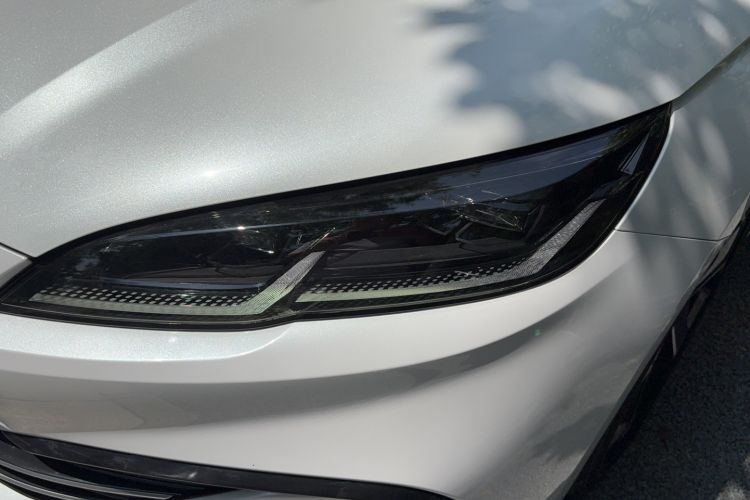 Used BYD Seal 06 New Energy 2024 DM-i 120KM Flagship Model Left Front Headlight