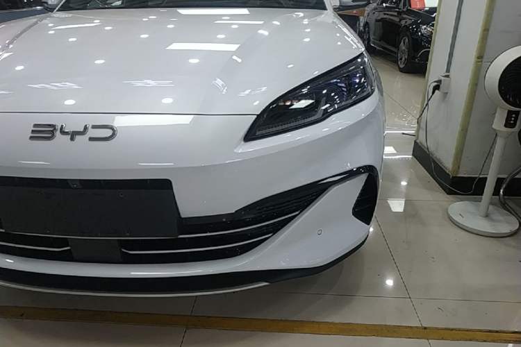 Used BYD Seal 06 New Energy 2024 DM-i 120KM Flagship Model Left Front Headlight