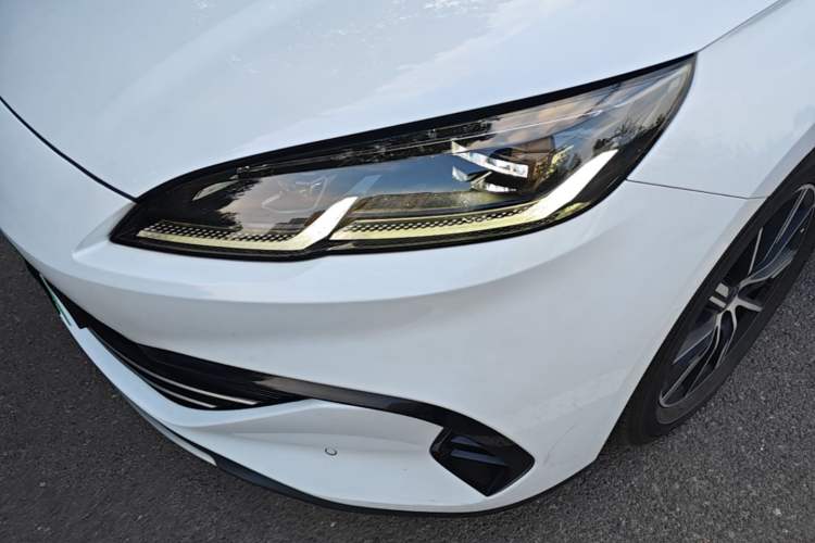 Used BYD Seal 06 New Energy 2024 DM-i 120KM Luxury Model Left Front Headlight