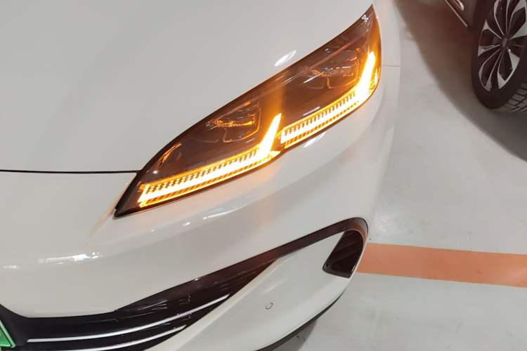 Used BYD Seal 06 New Energy 2024 DM-i 80KM Prestige Model Left Front Headlight