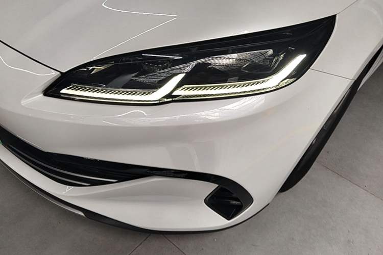 Used BYD Seal 06 New Energy 2024 DM-i 80KM Luxury Model Left Front Headlight