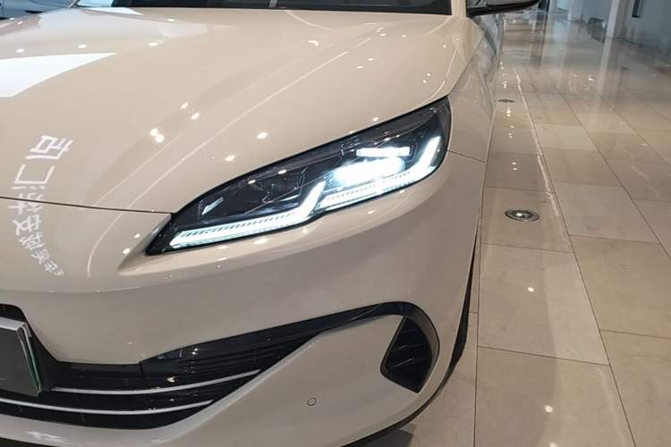 Used BYD Seal 06 New Energy 2024 DM-i 80KM Prestige Model Left Front Headlight