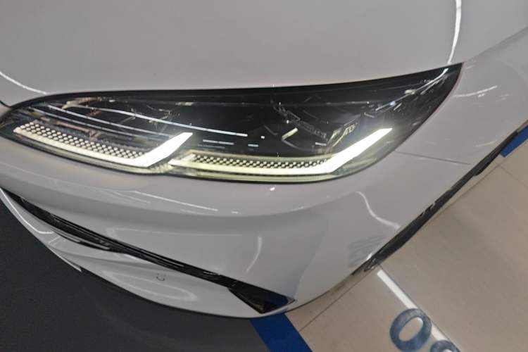 Used BYD Seal 06 New Energy 2024 DM-i 120KM Prestige Model Left Front Headlight